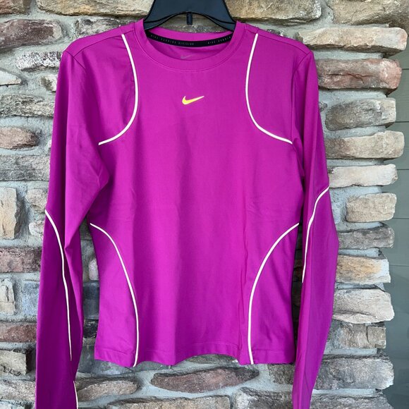 Nike Run Division Reflective Long-Sleeve Shirt Women's MEDIUM Hot Fushsia NWT - Picture 1 of 6